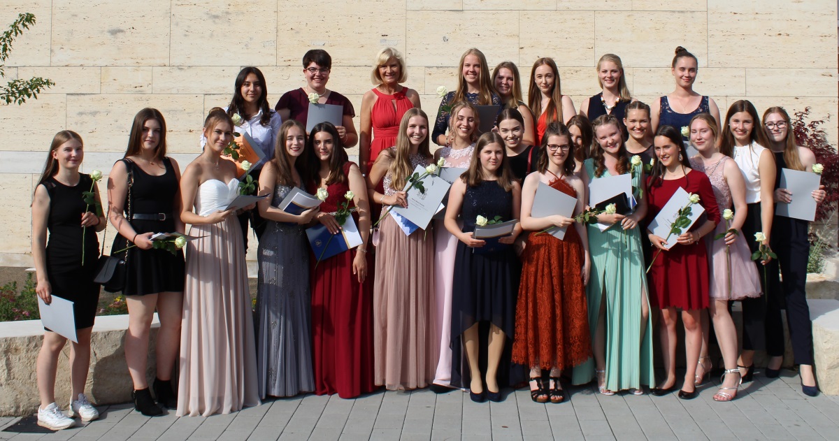 Mehr über den Artikel erfahren Unsere Realschul-Absolventinnen 2019