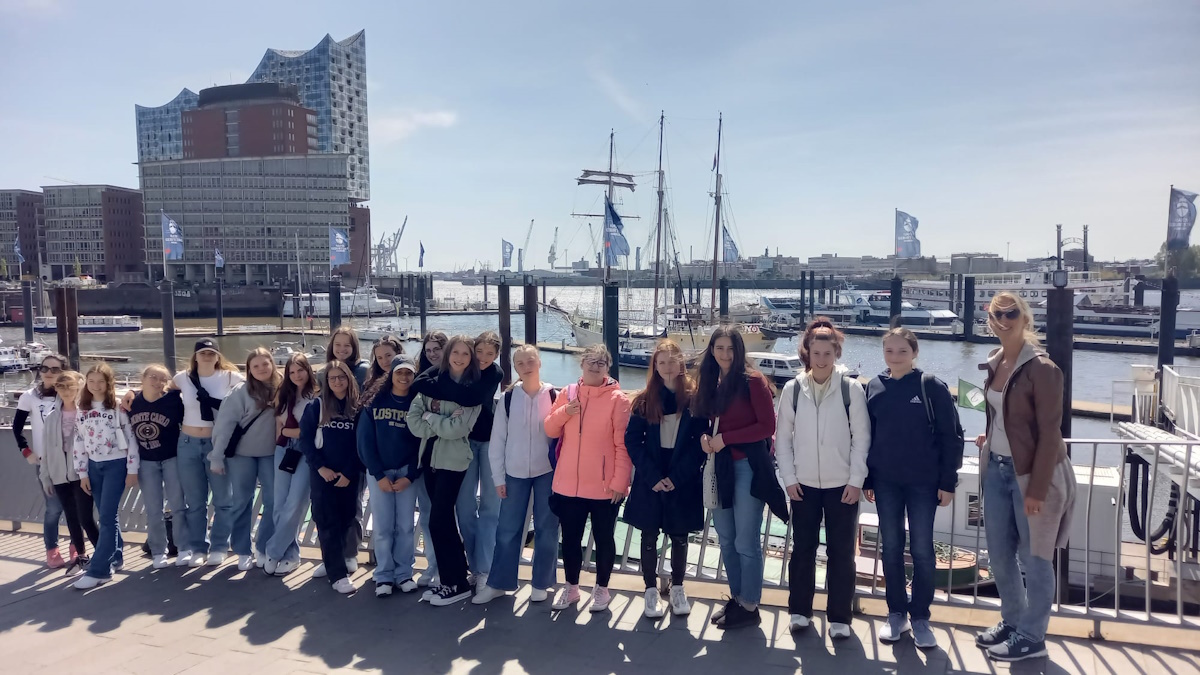 Mehr über den Artikel erfahren Klassenfahrt 8c | Hamburg