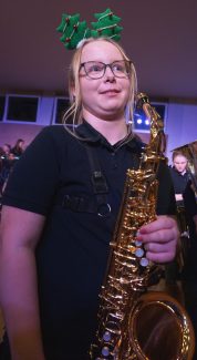 weihnachtskonzert-2018-mila-foerster-am-saxophon weihnachtskonzert-2018-mila-foerster-am-saxophon